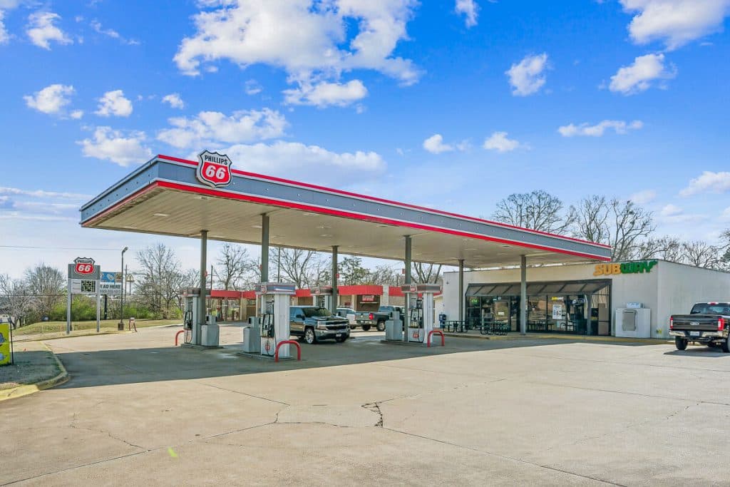 Subway & Phillips 66 Gas Station, Daingerfield, Texas